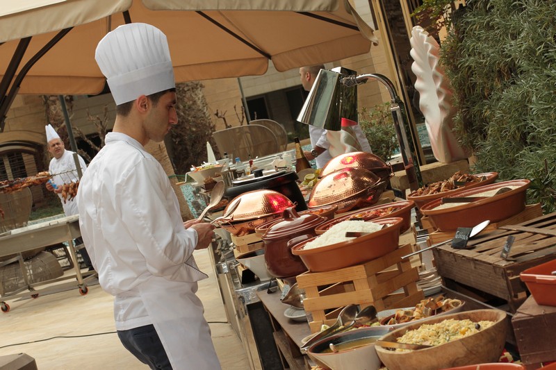 Sunday Buffet at Kempinski Summerland Hotel